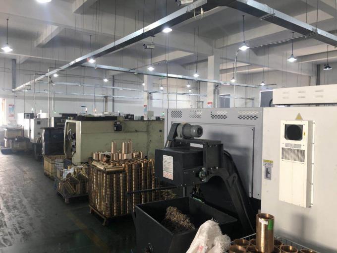 Đường kính 1200cm tải cao Hình cầu tự bôi trơn Vòng bi trơn 1